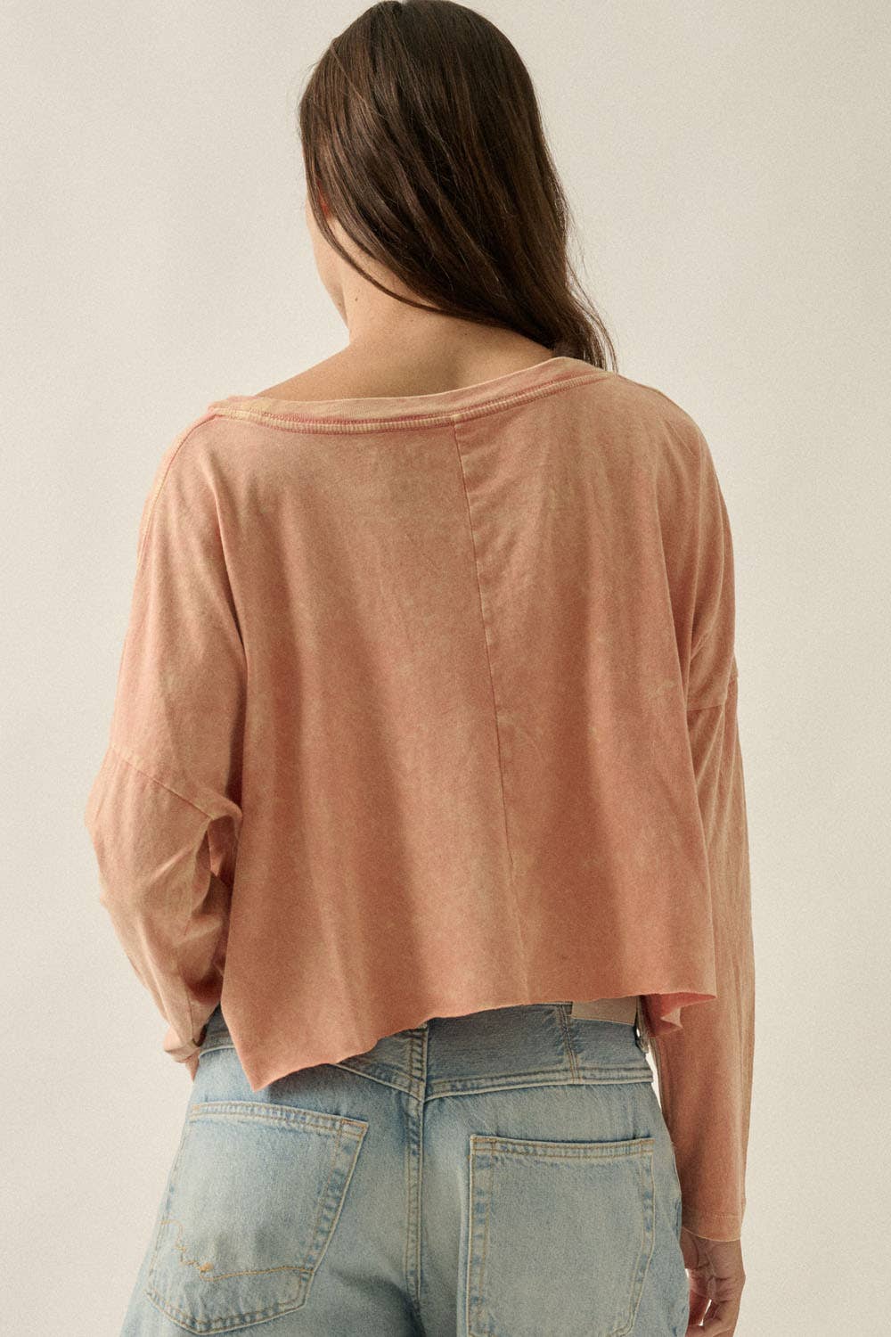 Montana BOHO: Vintage Tigers Cropped Long-Sleeve Graphic Tee