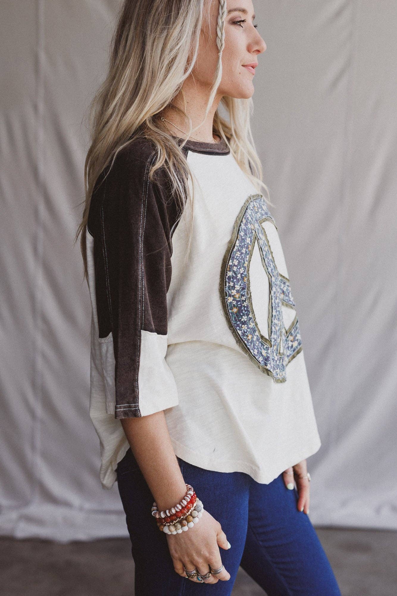 Peaceful Contrast Top - Navy Ivory (Peace Sign)