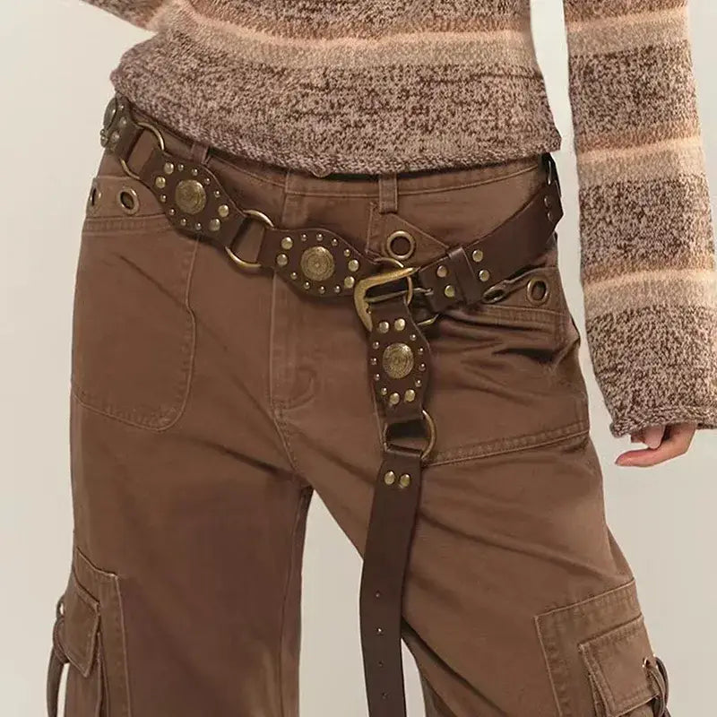 Montana Boho Western Spirit Fashion: This yummy fashion speaks to your boho western spirit, and this statement is a true Yellowstone-Vibe. Belt in Black or Brown Vegan Leather