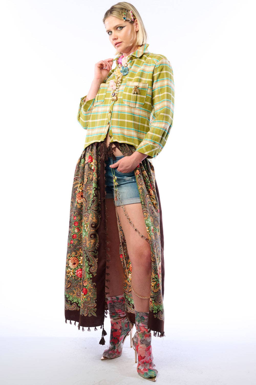 Boho Fashion:  Be the showstopper: Beatrice Maxi Shirt-Olive; Floral Shirt Duster