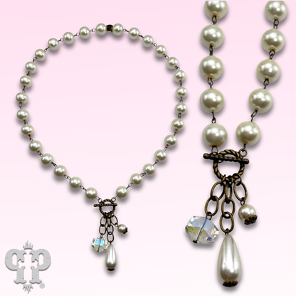 "Ripples of YELLOWSTONE" Jewelry: Linked glass pearl necklace with bead charms