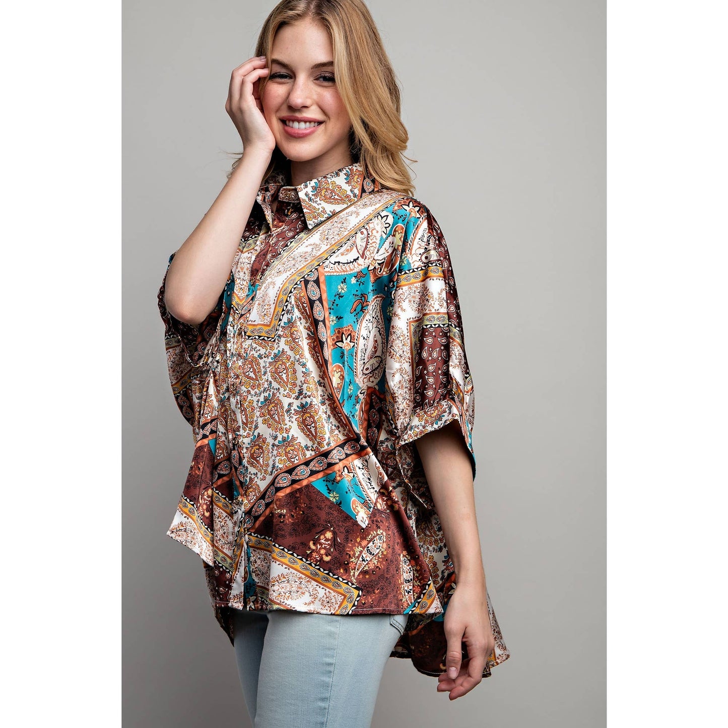 Simply Irresistible, Be the showstopper: LIGHT SATIN PRINT SHIRT