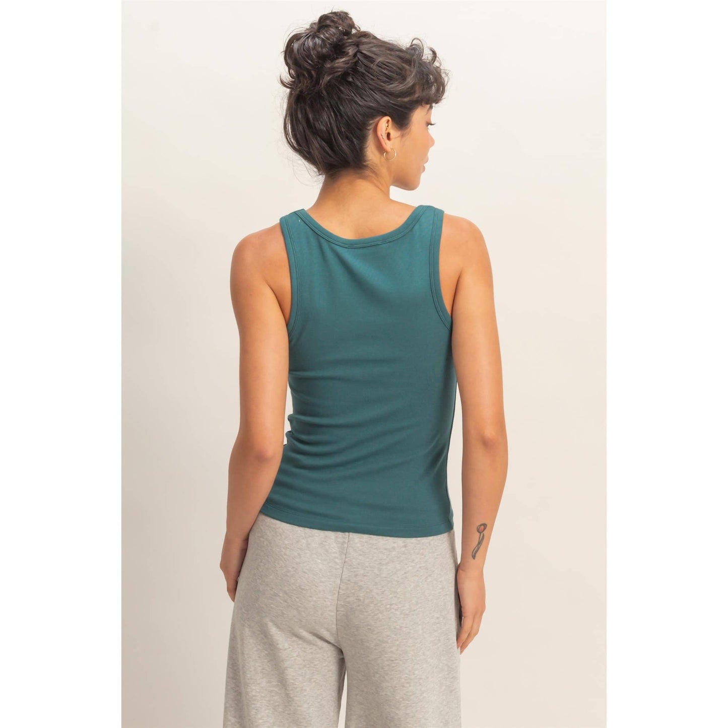 Scoop Neck Tank Top