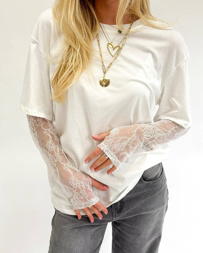 T-shirt w/lace-trimmed long sleeves: FREE SPIRIT DREAMER Series: Boho & Free-People loving styles.