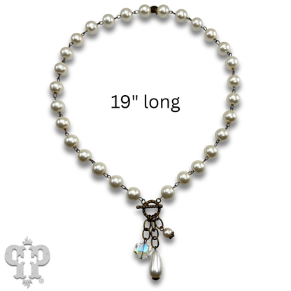 "Ripples of YELLOWSTONE" Jewelry: Linked glass pearl necklace with bead charms
