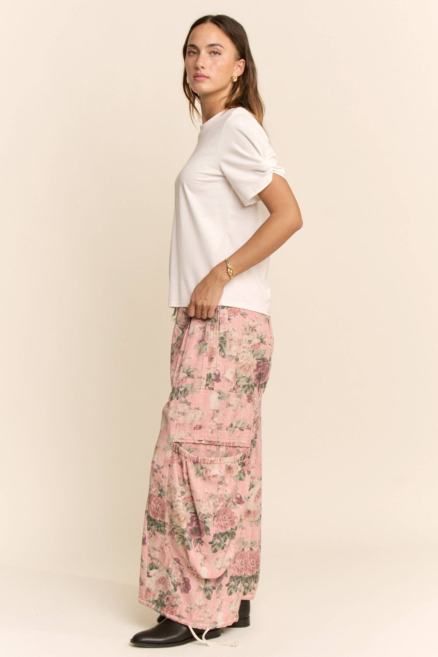 FLOWER PRINTED DENIM WAIST DROPPED POCKETS PANT—FREE SPIRIT DREAMER Series