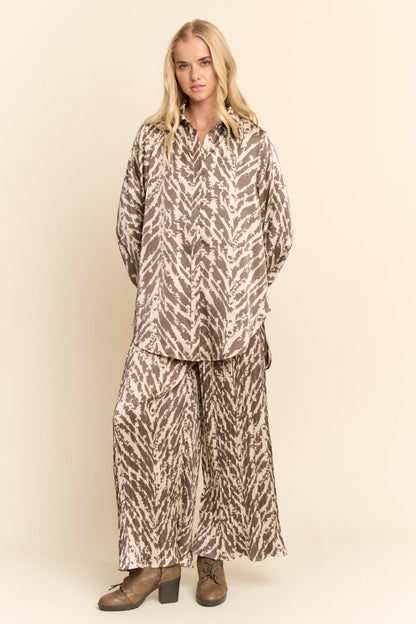 FREE SPIRIT DREAMER Series: LONG-SLEEVEM BLOUSE WIDE LEG PLEATED PANTS