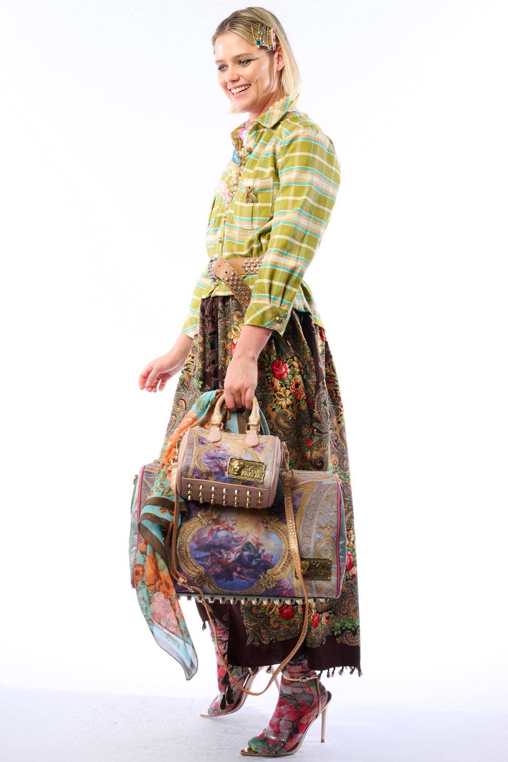 Boho Fashion:  Be the showstopper: Beatrice Maxi Shirt-Olive; Floral Shirt Duster