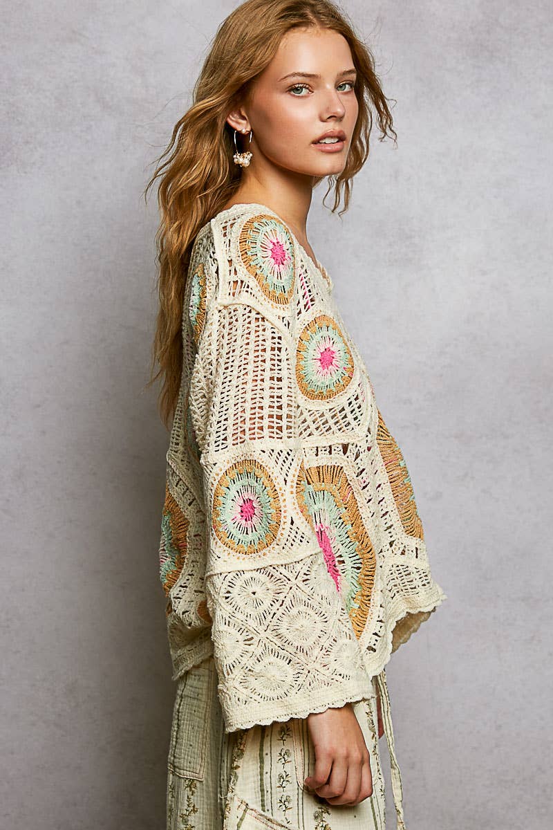 Granny Circle Motif Scalloped Edge Crochet Top: FREE SPIRIT DREAMER Series: Boho &amp; Free-People loving styles.&nbsp;