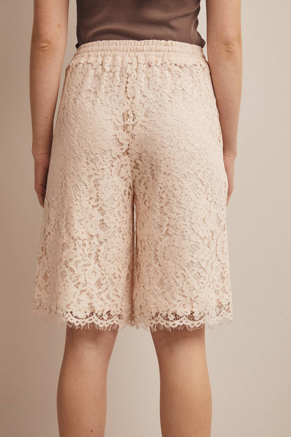Simply Irresistible, Be the showstopper: Lace Bermuda Shorts