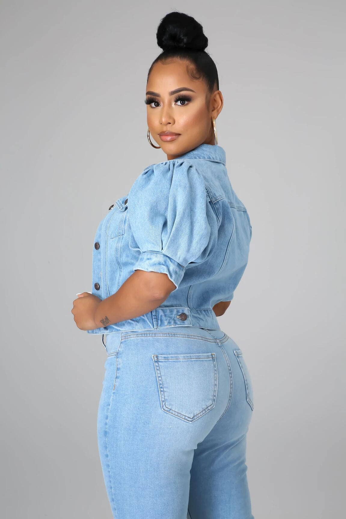 Be A Show-Stopper: Casual Sweet Short Puff Sleeve Crop Denim Jacket