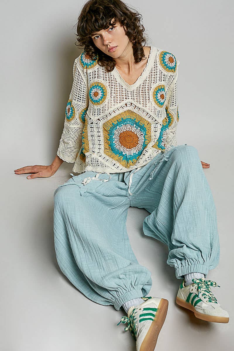 Granny Circle Motif Scalloped Edge Crochet Top: FREE SPIRIT DREAMER Series: Boho &amp; Free-People loving styles.&nbsp;