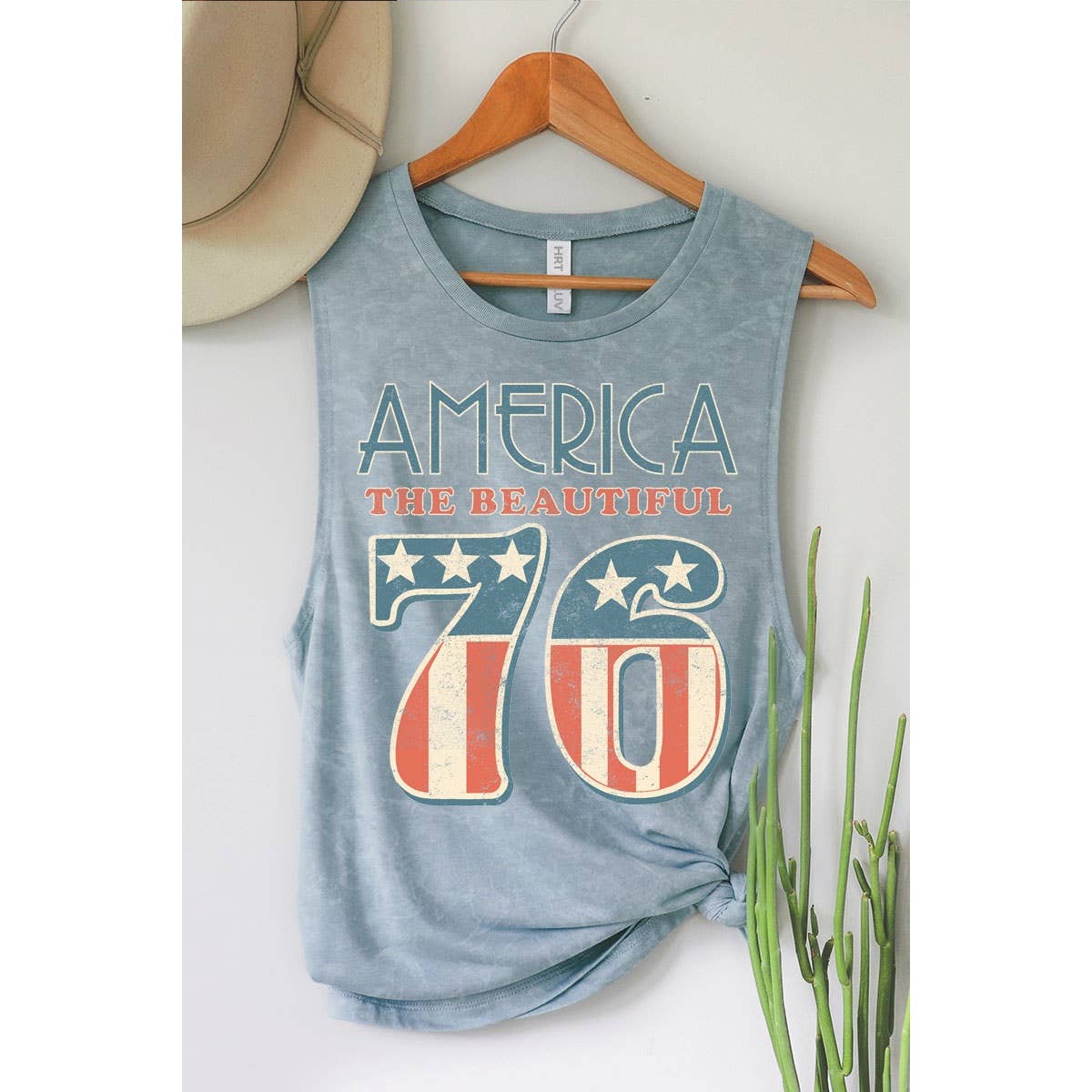 AMERICA 76 GRAPHIC TANK TOP: Montana Boho Western Spirit Fashion