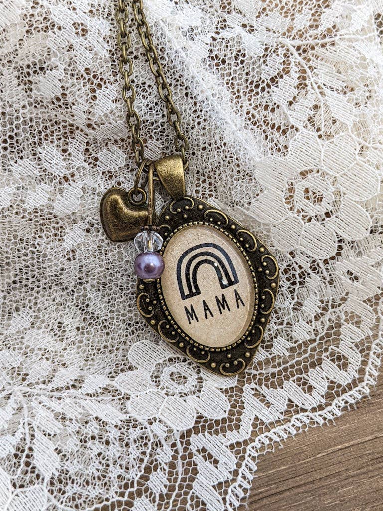 Mama necklace
