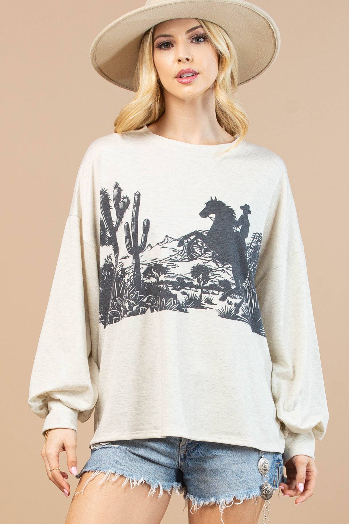Montana Boho/Western Spirit Fashion: WYOMING WESTERN GRAPHIC SWEATSHIRT