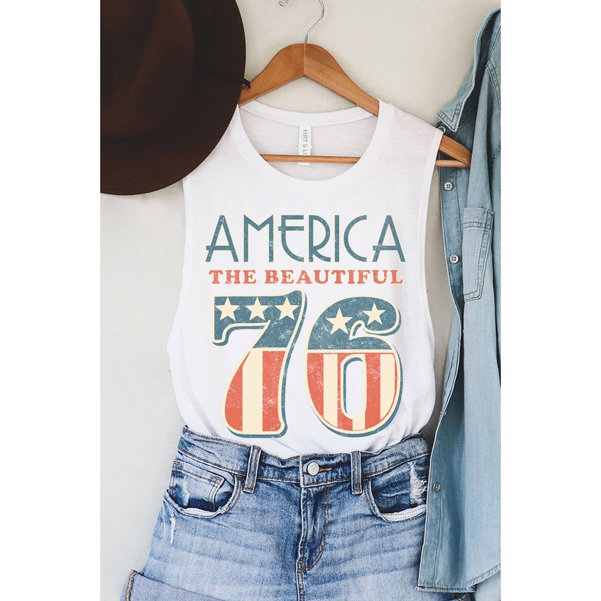 AMERICA 76 GRAPHIC TANK TOP: Montana Boho Western Spirit Fashion