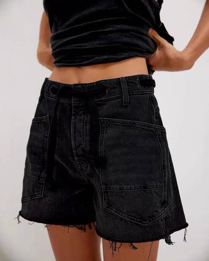 Street Style Drawstring Pocket Denim Shorts— Montana Boho Western Spirit Fashion: This yummy fashion speaks to your boho western spirit, and this statement is a true Yellowstone-Vibe.