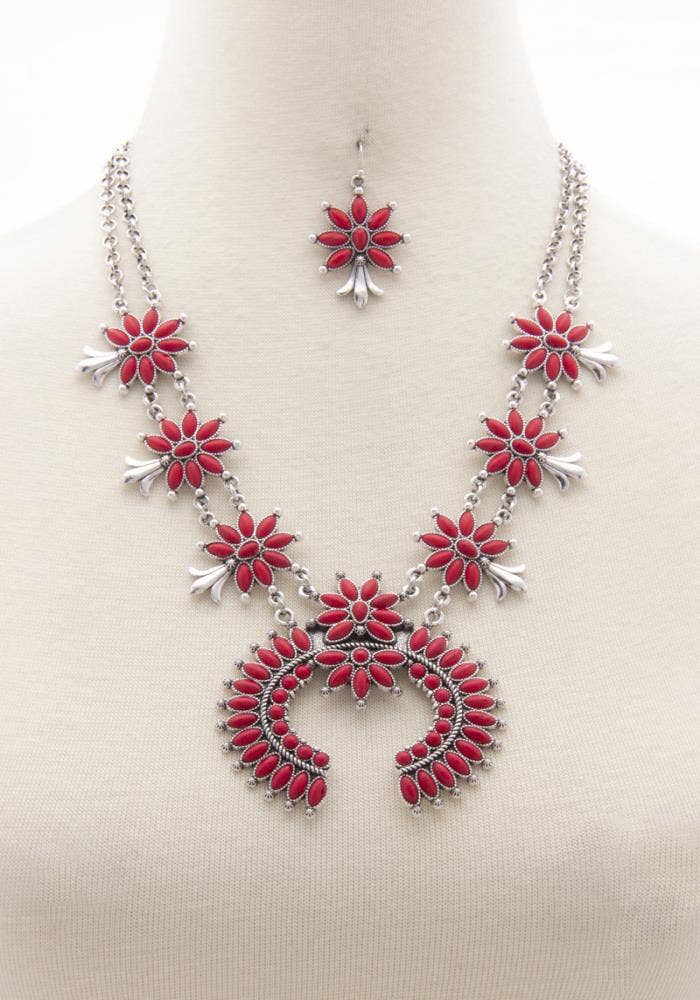 Montana Boho Western Spirit: HORSE SHOE DESIGN FLORAL NECKLACE &  EARRING SET