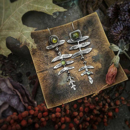 "Ripples of YELLOWSTONE" Jewelry: Leaf inlaid olive green rhinestone earrings