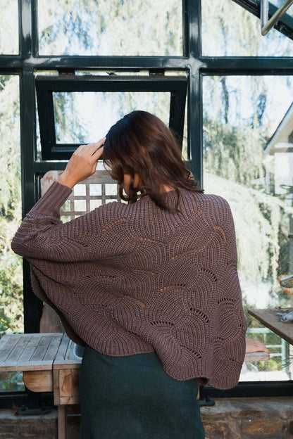 Ribbed Knit Pattern Poncho w/ Sleeves (Olive)
