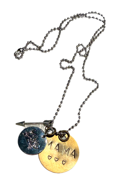Momma Necklace (Mom/Arrow)