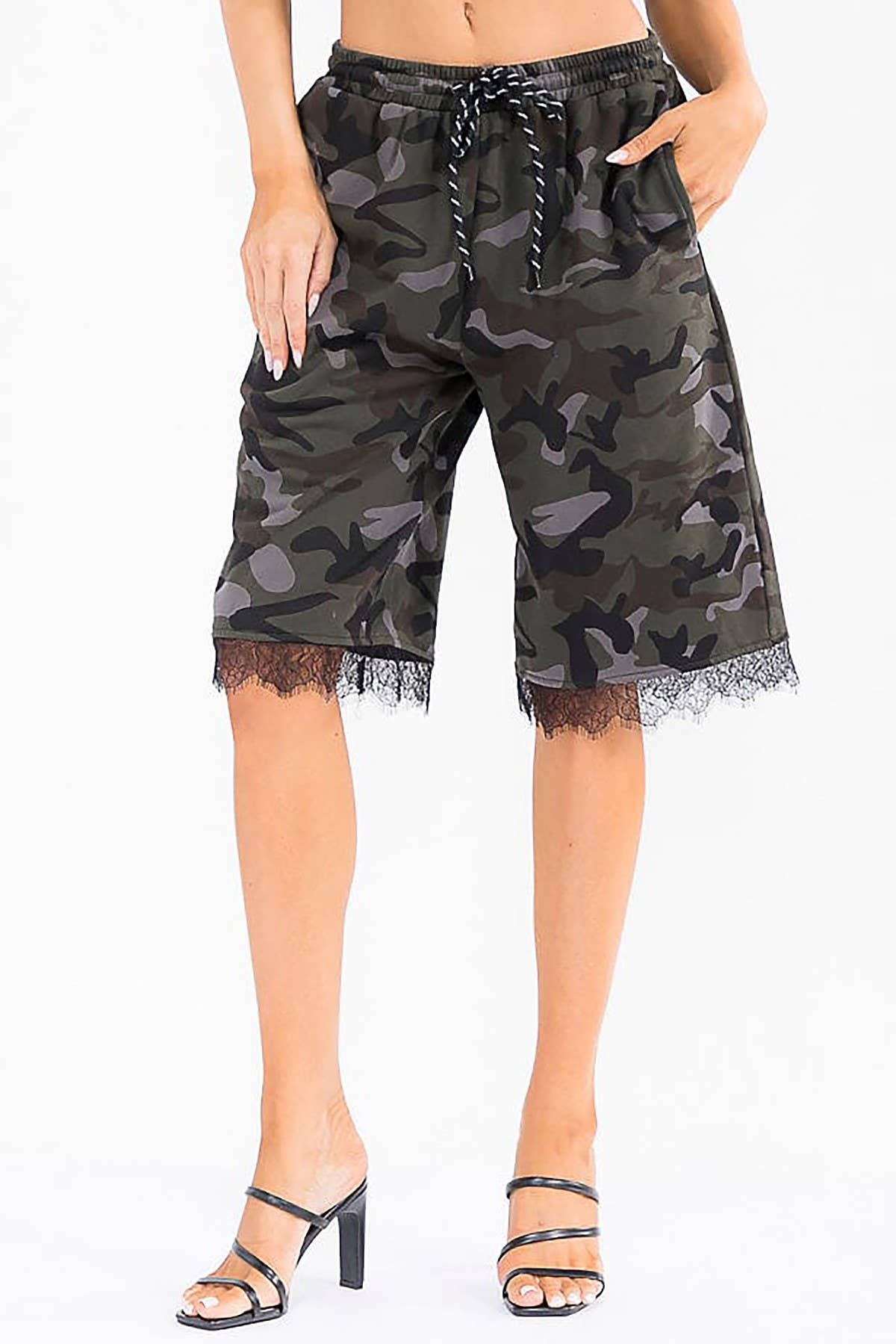 HOT—2026: CAMO-GIRL: CAMO PRINT LACE TRIM POCKETS SIDE DRAWSTRING PANTS