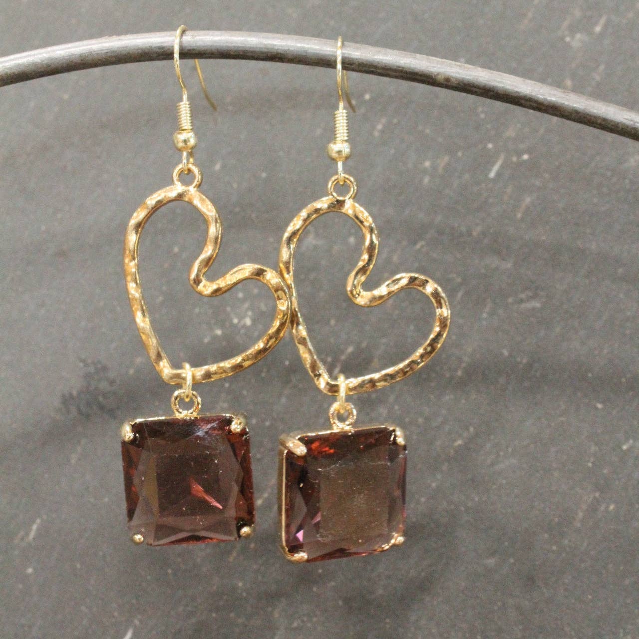 Cutie Pie Heart Throb Dangle Drop Earrings: FREE SPIRIT DREAMER Series: Boho & Free-People loving styles.