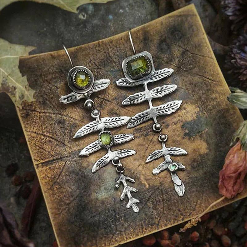 "Ripples of YELLOWSTONE" Jewelry: Leaf inlaid olive green rhinestone earrings