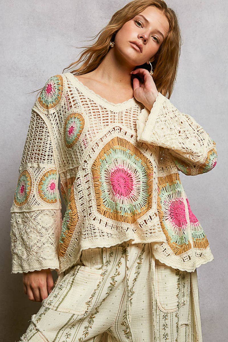 Granny Circle Motif Scalloped Edge Crochet Top: FREE SPIRIT DREAMER Series: Boho &amp; Free-People loving styles.&nbsp;