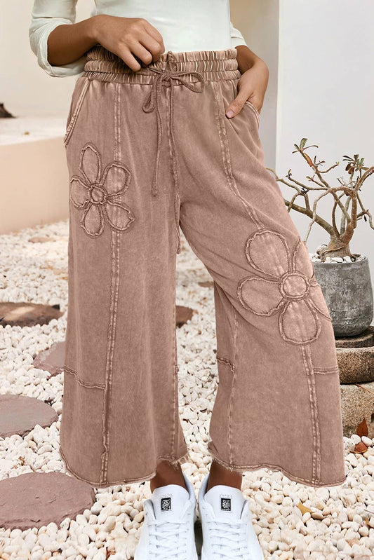 Floral Patch Mineral Washed Terry Knit Cropped Pants (Pink)