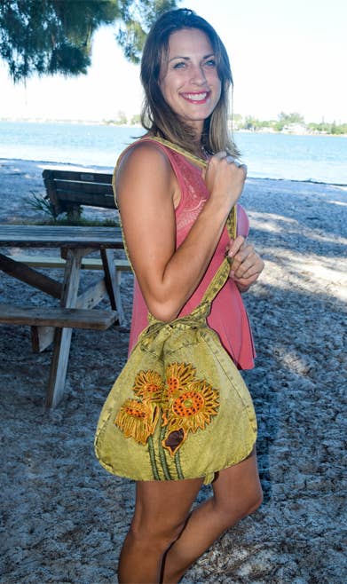 FREE SPIRIT DREAMER Series: Sunflower Design Drawstring Crossbody Bag
