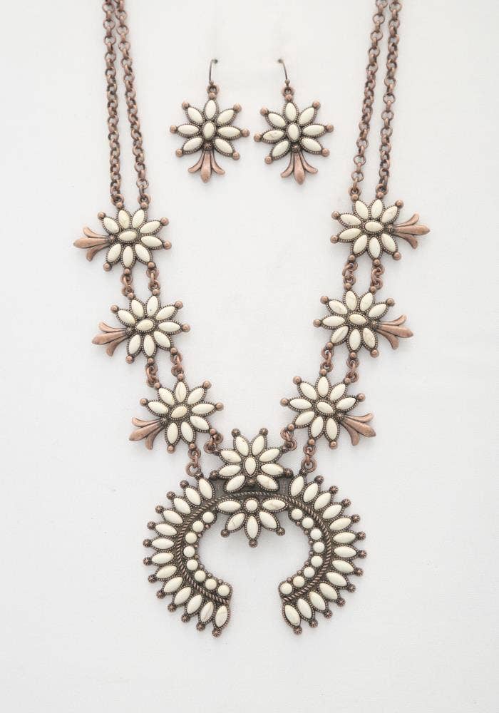 Montana Boho Western Spirit: HORSE SHOE DESIGN FLORAL NECKLACE &  EARRING SET