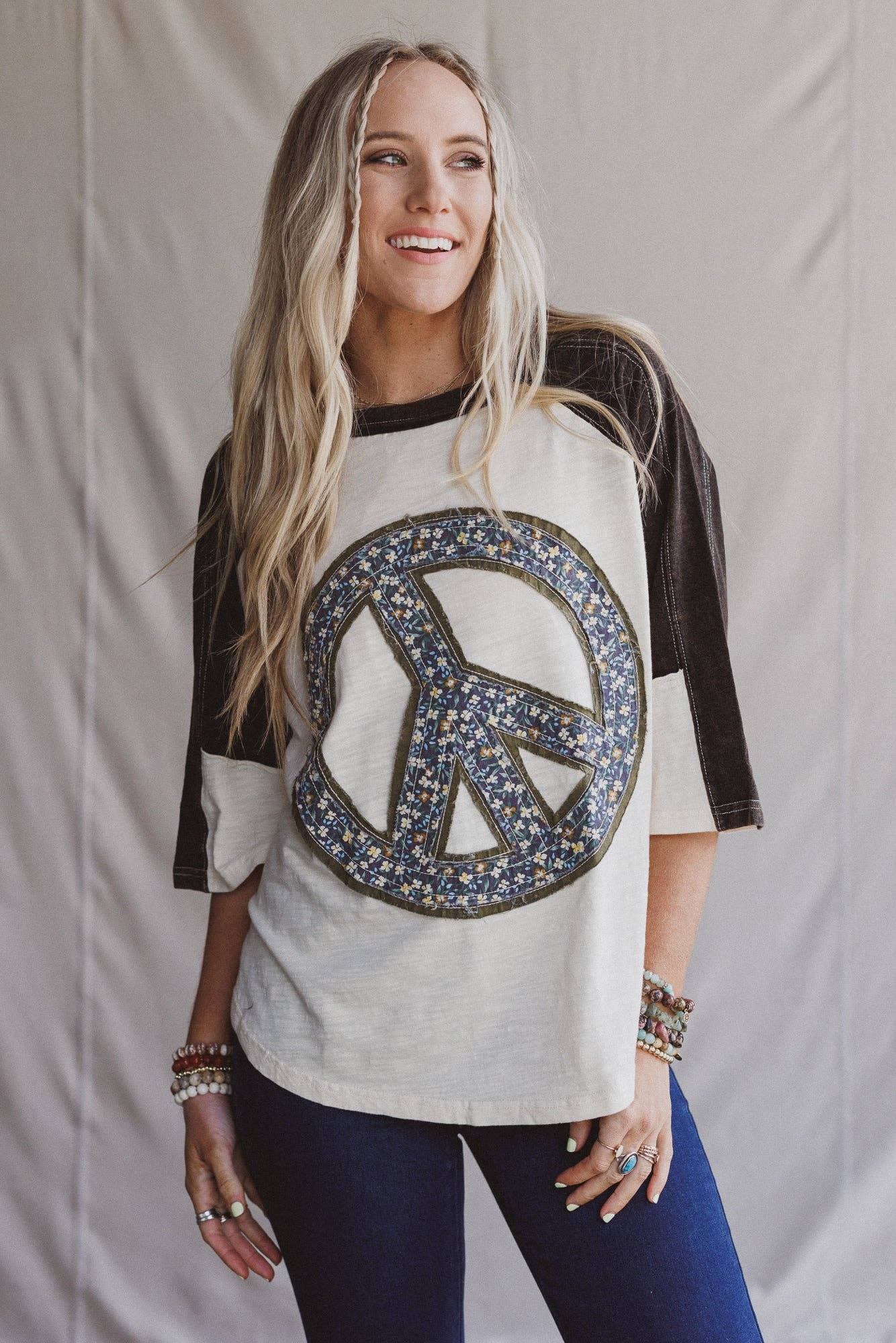 Peaceful Contrast Top - Navy Ivory (Peace Sign)