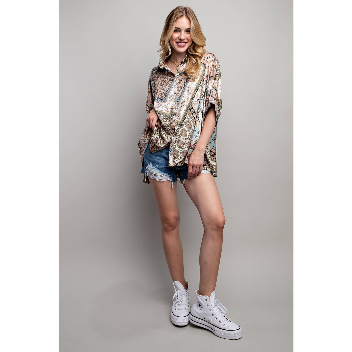 Simply Irresistible, Be the showstopper: LIGHT SATIN PRINT SHIRT