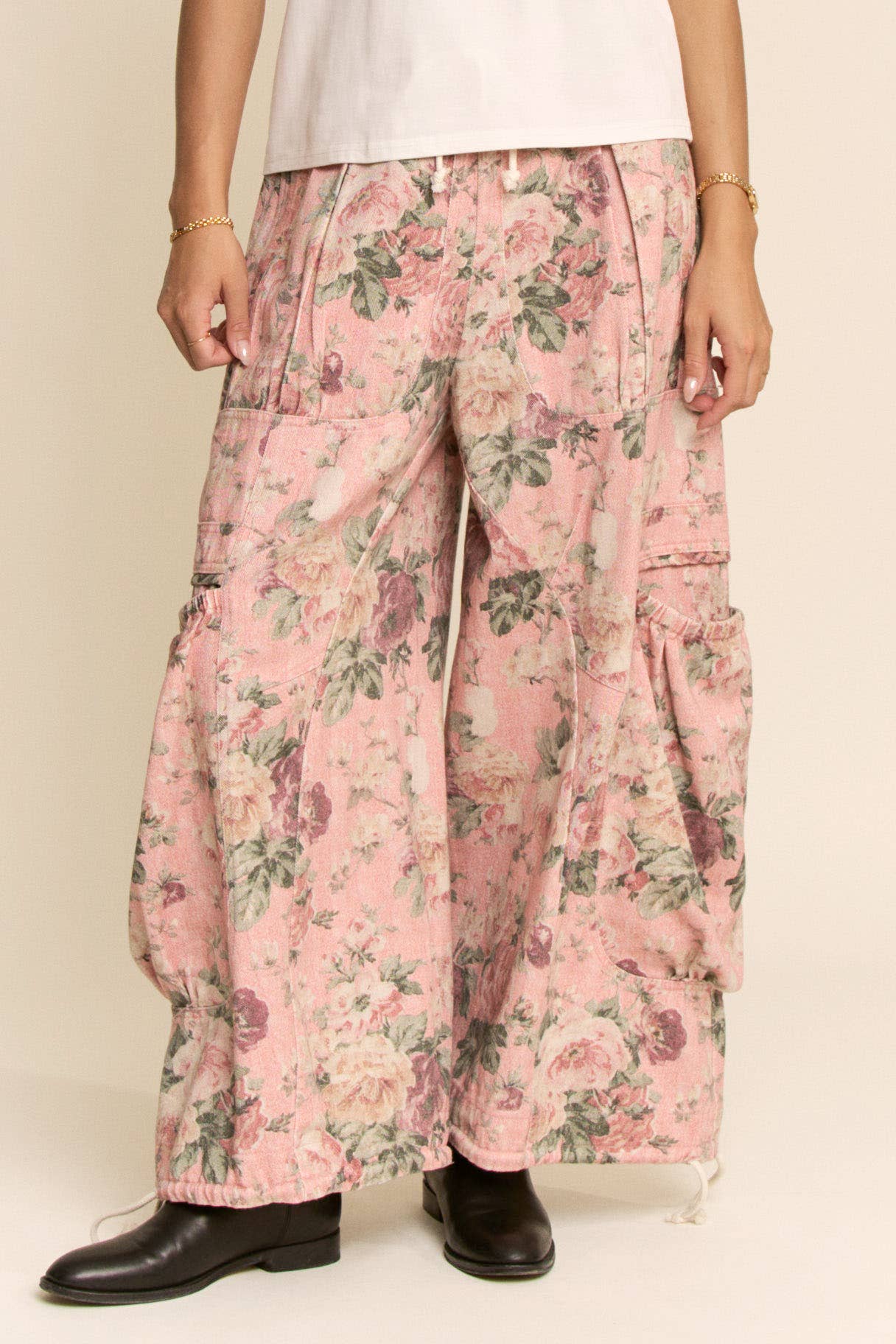 FLOWER PRINTED DENIM WAIST DROPPED POCKETS PANT—FREE SPIRIT DREAMER Series