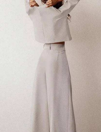 Be A Show-Stopper—Simply IRRESISTIBLE:&nbsp: Relaxed Two-Piece Long Sleeve Set