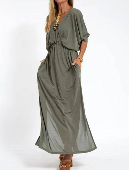V-Neck Batwing Sleeve Maxi Dress with Pockets: Be A Show-Stopper—Simply IRRESISTIBLE