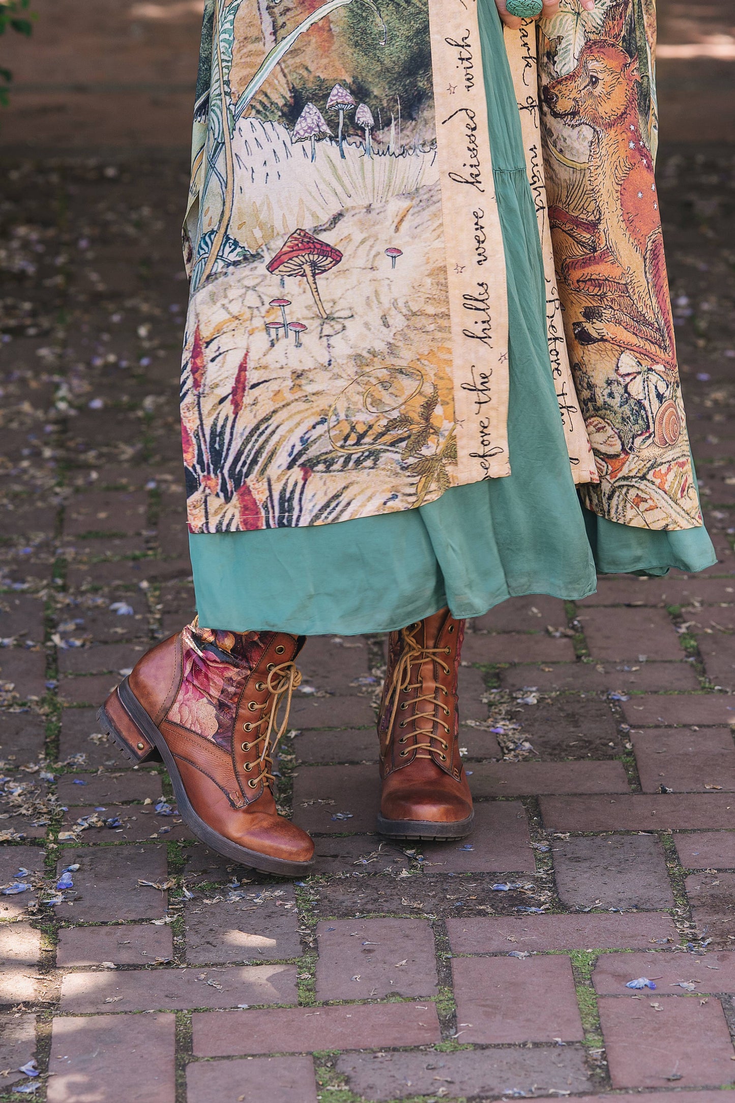 Duster: Lovelight Opera Duster Kimono Robe w/woodland deer & swallow