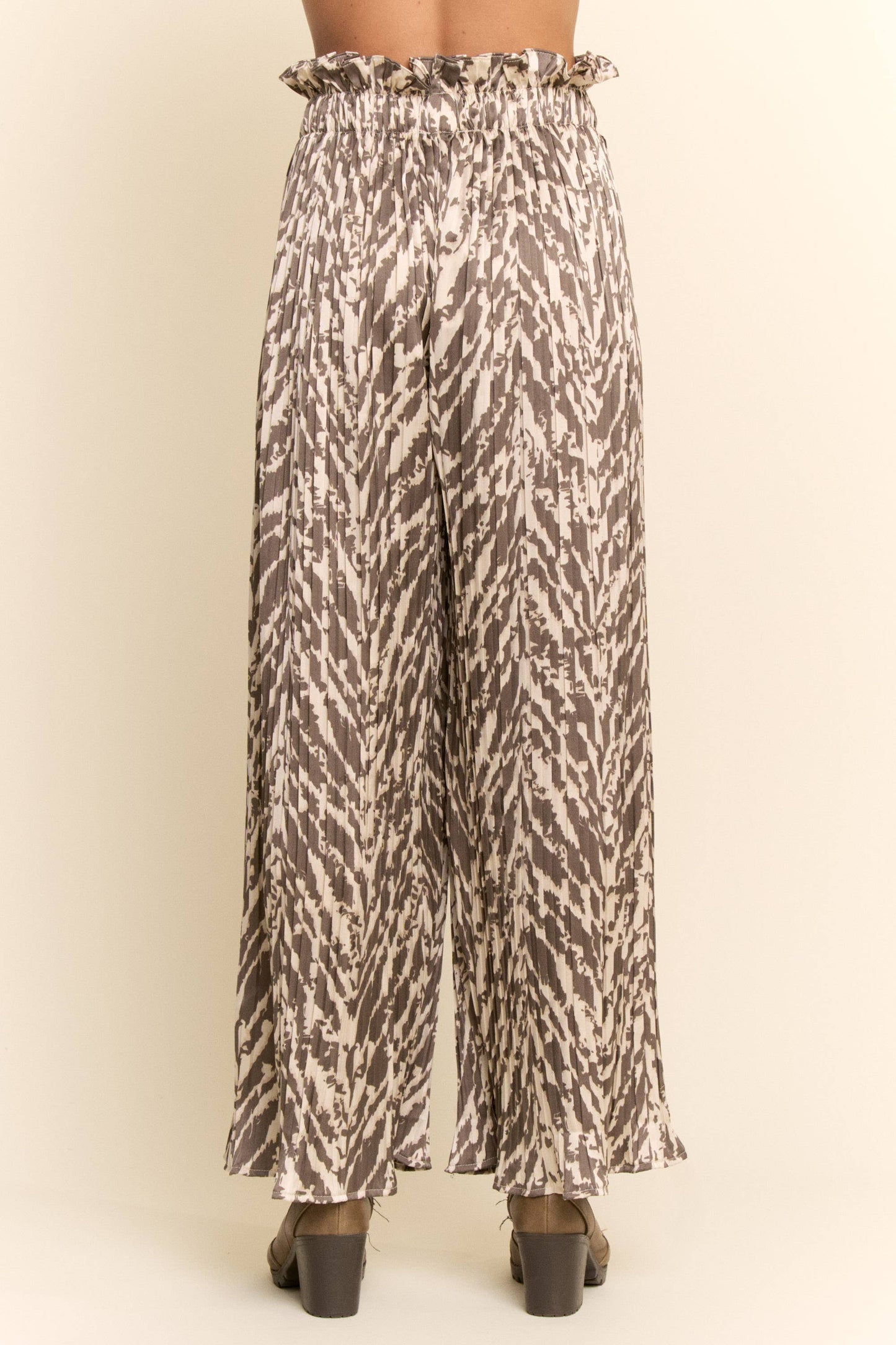 FREE SPIRIT DREAMER Series: LONG-SLEEVEM BLOUSE WIDE LEG PLEATED PANTS