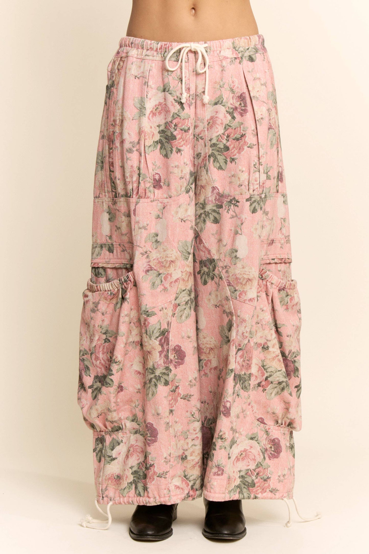 FLOWER PRINTED DENIM WAIST DROPPED POCKETS PANT—FREE SPIRIT DREAMER Series