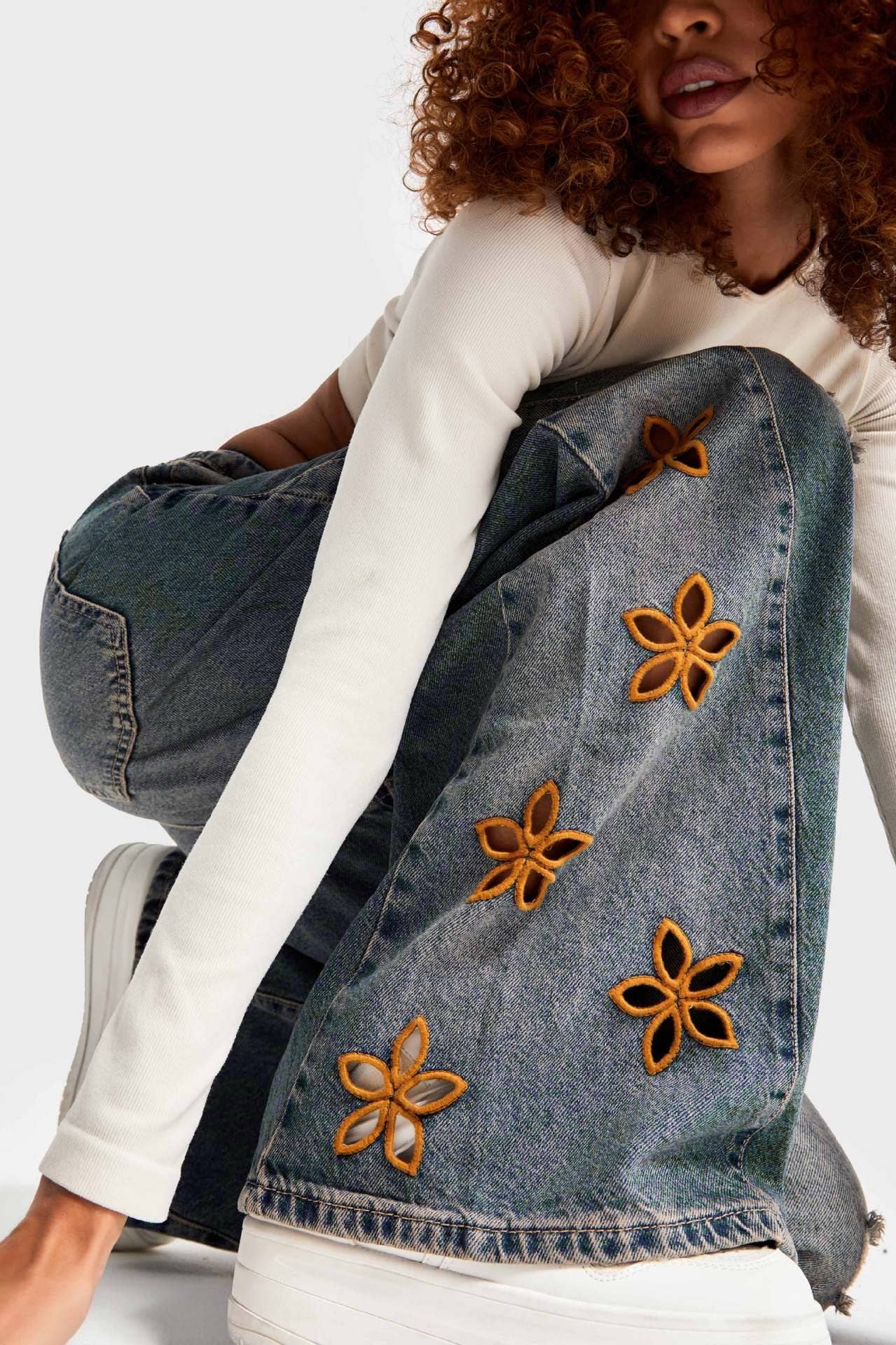 Floral cutout Embroidered Distressed jeans: FREE SPIRIT DREAMER Series: Boho & Free-People loving styles.