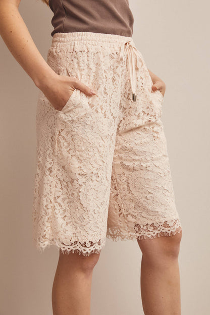 Simply Irresistible, Be the showstopper: Lace Bermuda Shorts