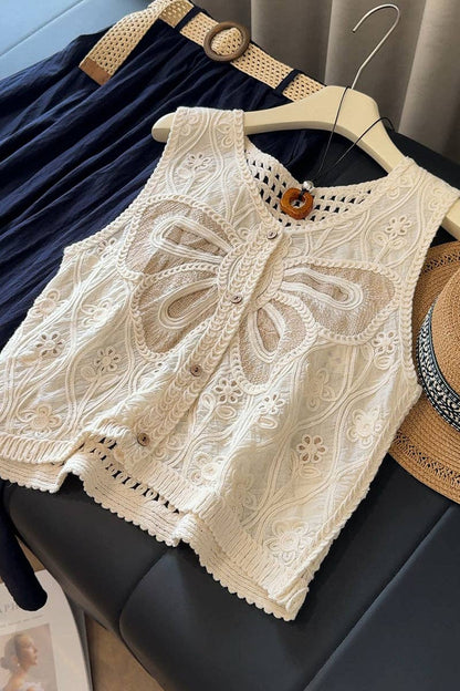 Montana Boho/Western Essentials: Buttoned Lace Top with Crochet Details